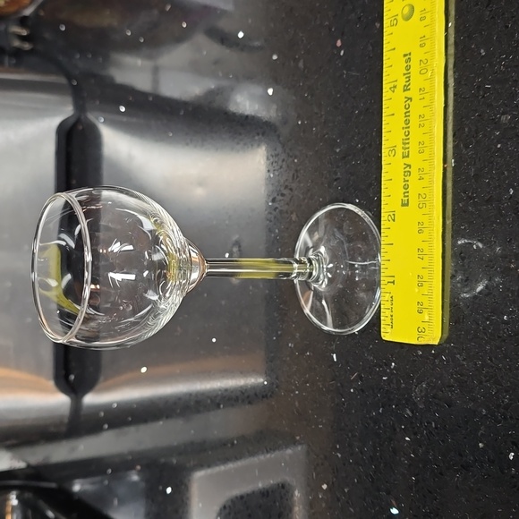 HOST PICK. 2 Candle Holders & 2 Vases - Picture 5 of 6